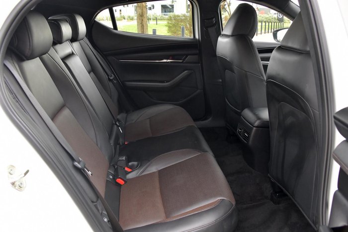 2025 Mazda 3 G20 Touring