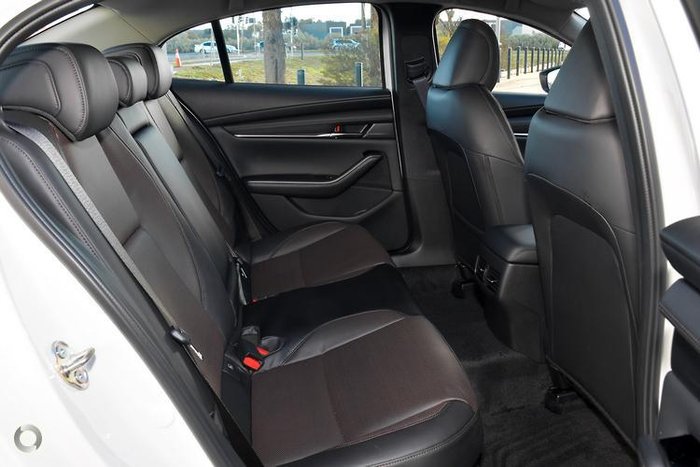 2025 Mazda 3 G25 Astina