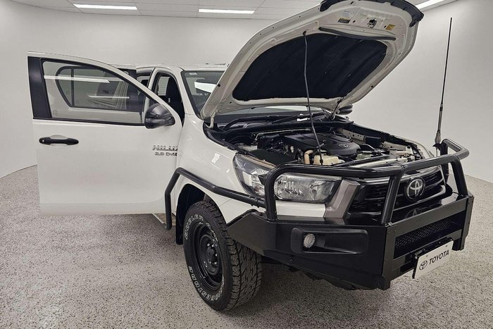 2020 Toyota Hilux SR GUN126R 4X4 Dual Range Glacier White