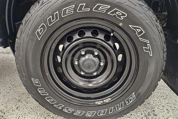 2020 Toyota Hilux SR GUN126R 4X4 Dual Range Glacier White
