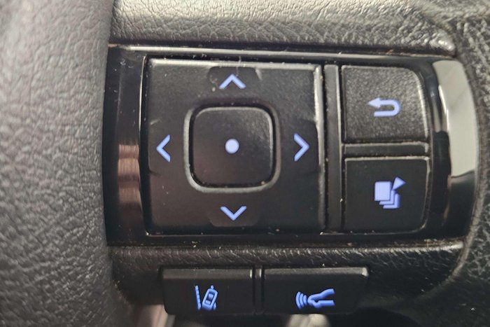 2020 Toyota Hilux SR GUN126R 4X4 Dual Range Glacier White