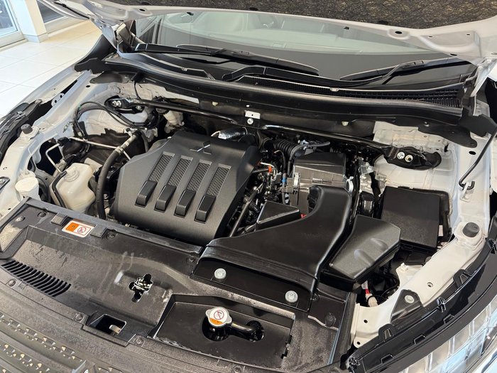 2023 Mitsubishi Eclipse Cross LS
