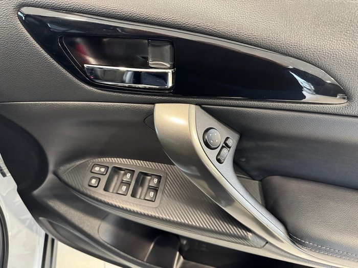 2023 Mitsubishi Eclipse Cross LS