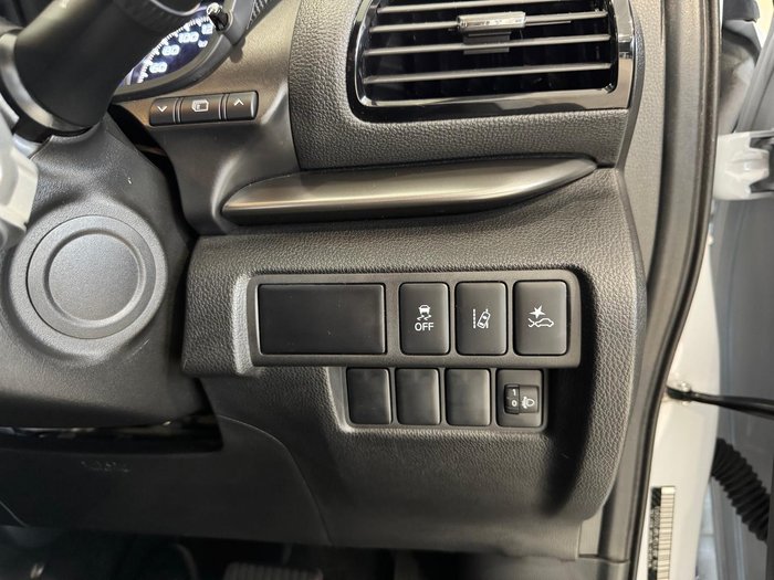 2023 Mitsubishi Eclipse Cross LS