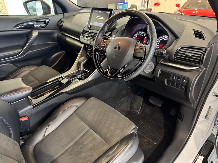 2023 Mitsubishi Eclipse Cross LS