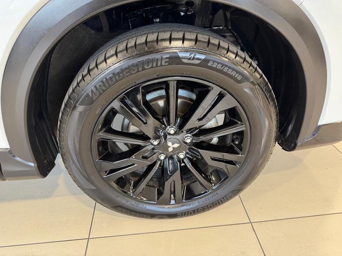 2023 Mitsubishi Eclipse Cross LS