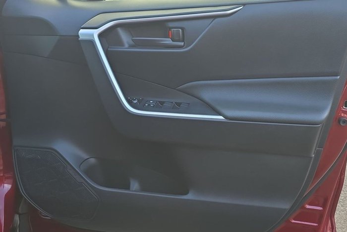 2025 Toyota RAV4 GX