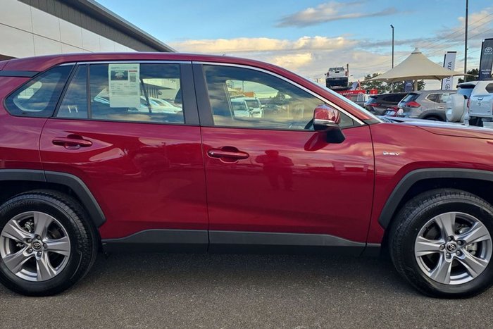 2025 Toyota RAV4 GX