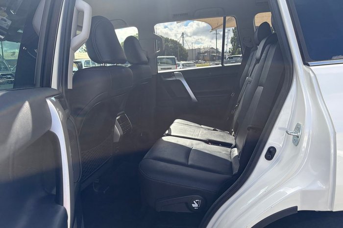 2020 Toyota Landcruiser Prado VX