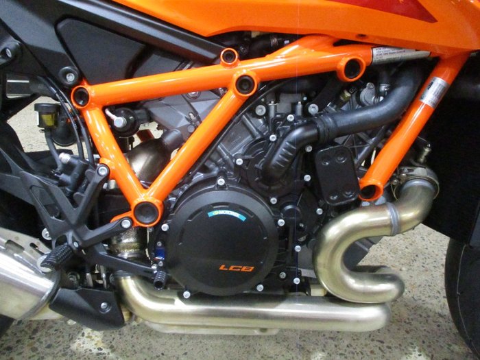 2026 Ktm 1390 SUPER DUKE R EVO ORANGE