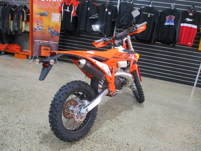 2026 Ktm 2026 KTM 300CC 300 EXC CHAMPION EDITION ORANGE