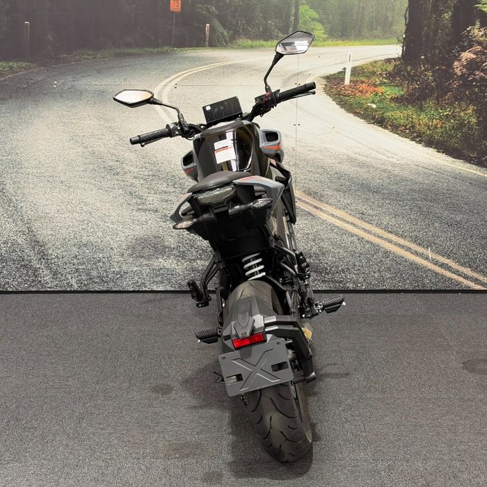 2025 CFMOTO 300 NK ABS Black