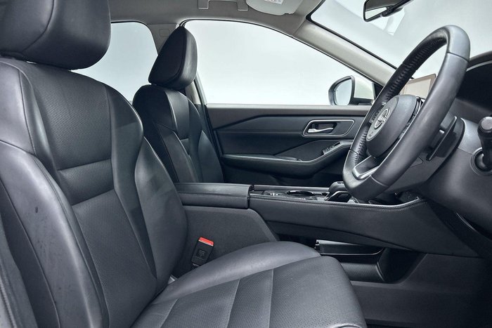 2023 Nissan X-TRAIL ST-L
