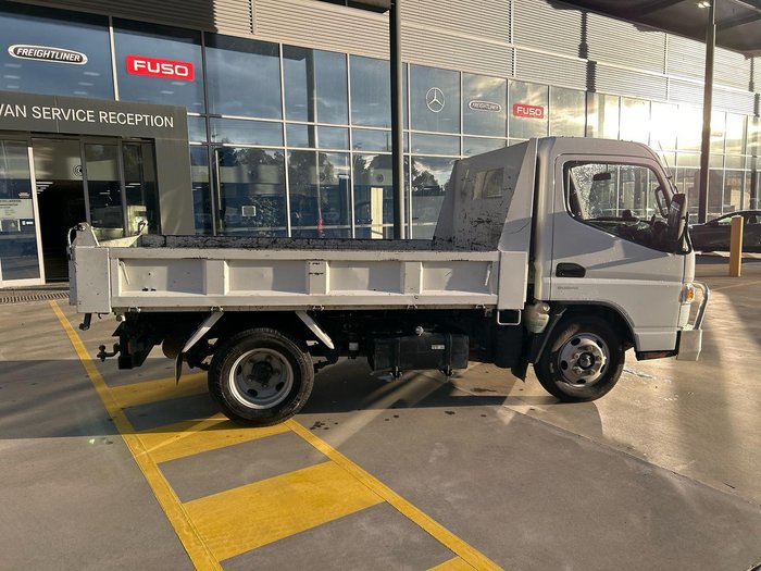2021 Fuso Canter 615 White