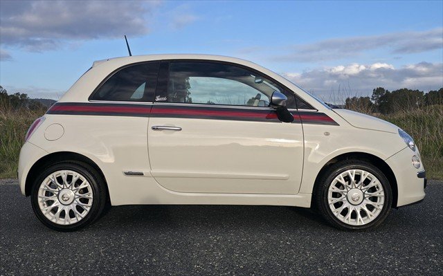 2013 Fiat 500 by Gucci