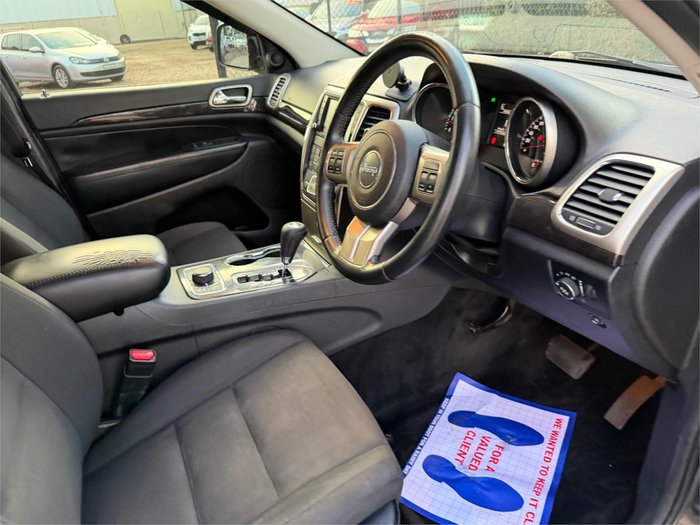 2012 JEEP GRAND CHEROKEE LAREDO (4x4)
