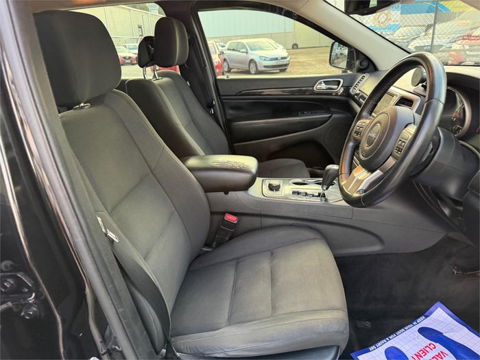 2012 JEEP GRAND CHEROKEE LAREDO (4x4)