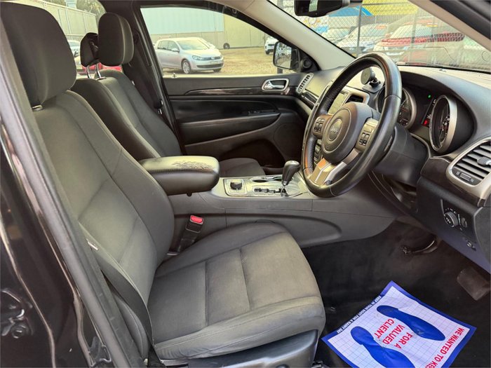 2012 JEEP GRAND CHEROKEE LAREDO (4x4)