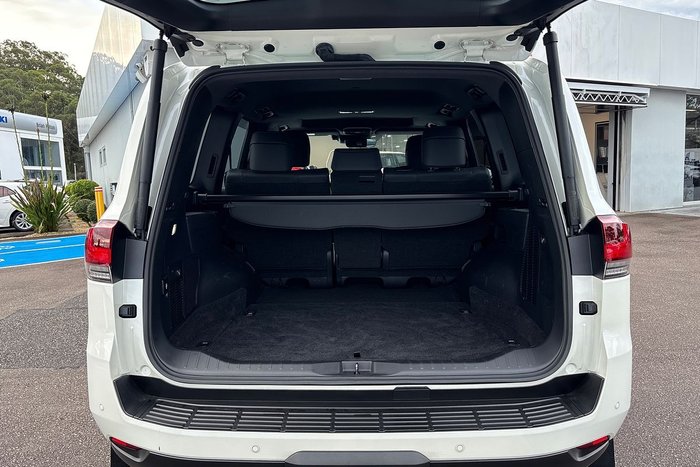 2025 Toyota Landcruiser GR Sport