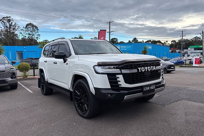 2025 Toyota Landcruiser GR Sport