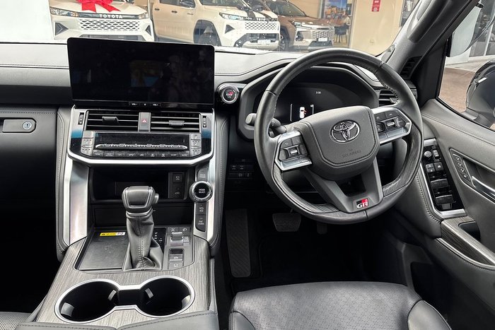 2025 Toyota Landcruiser GR Sport