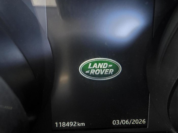 2017 Land Rover Discovery TD6 SE