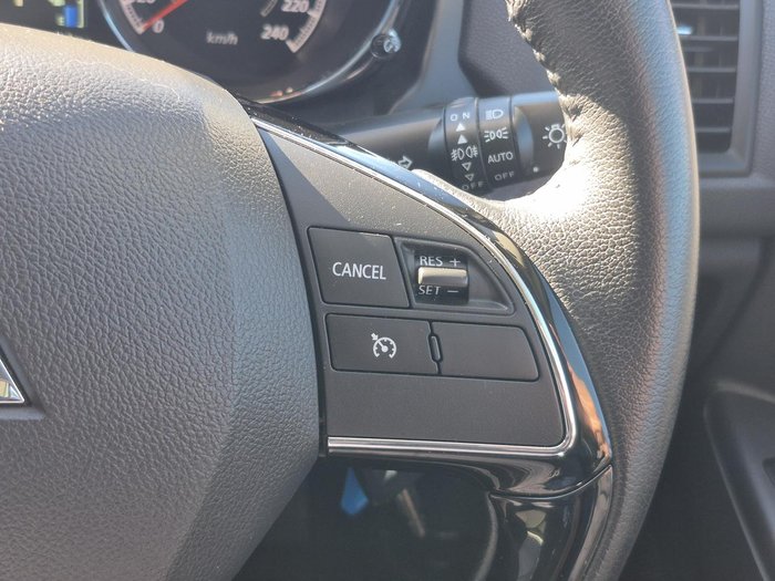 2018 Mitsubishi ASX ES ADAS