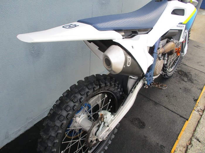 2025 HUSQVARNA FC250 White