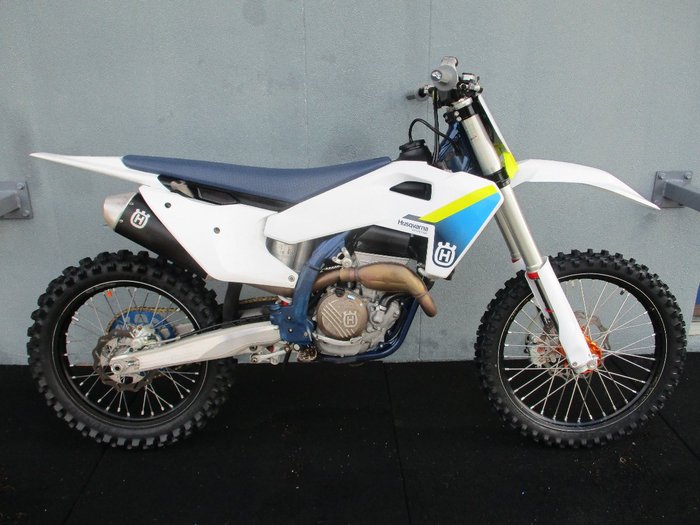2025 HUSQVARNA FC250 White
