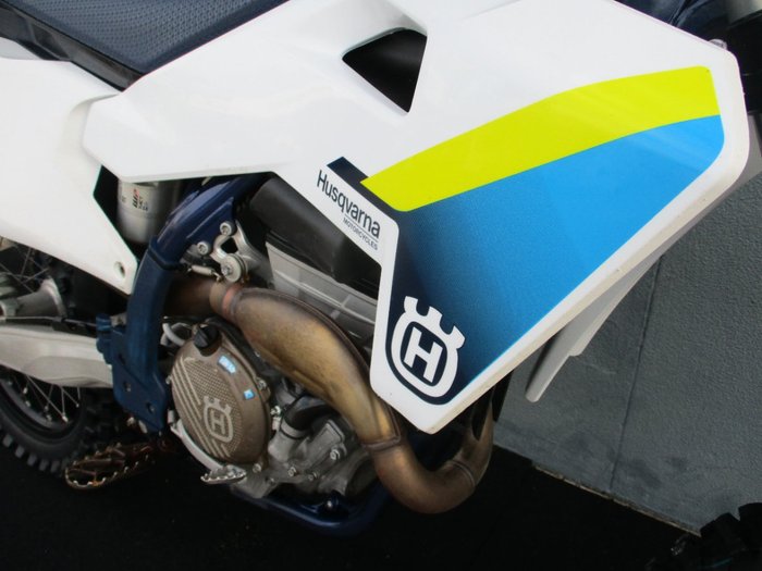 2025 HUSQVARNA FC250 White