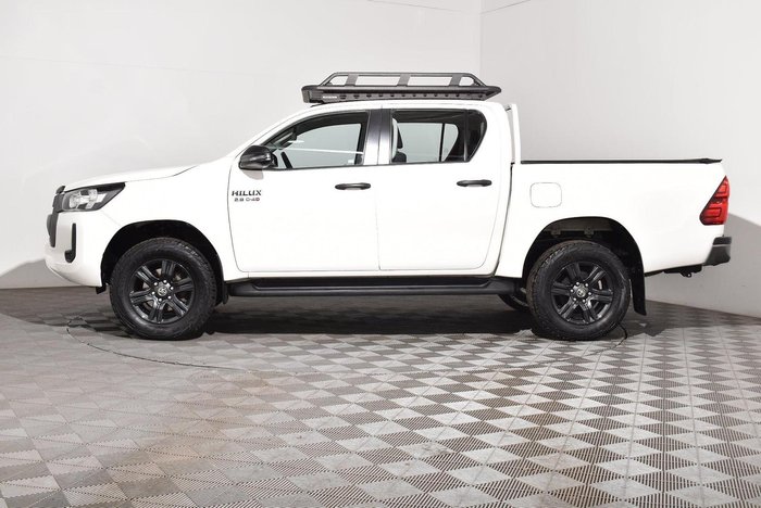 2021 Toyota Hilux SR