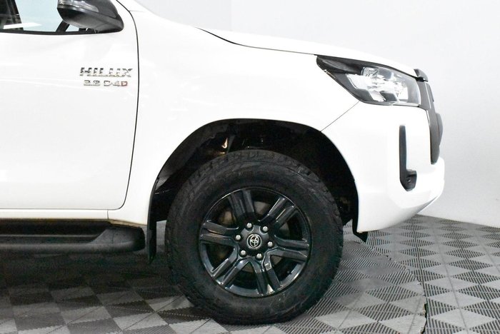 2021 Toyota Hilux SR