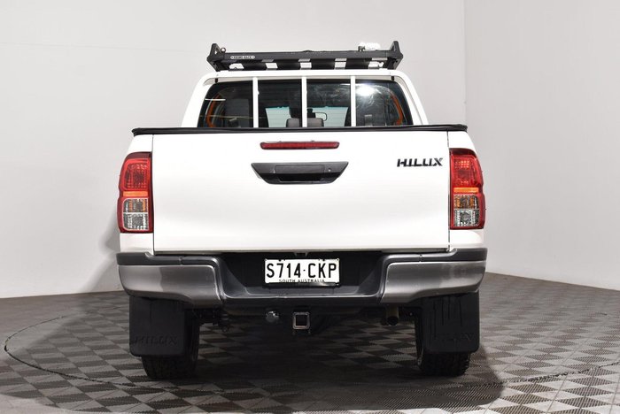 2021 Toyota Hilux SR