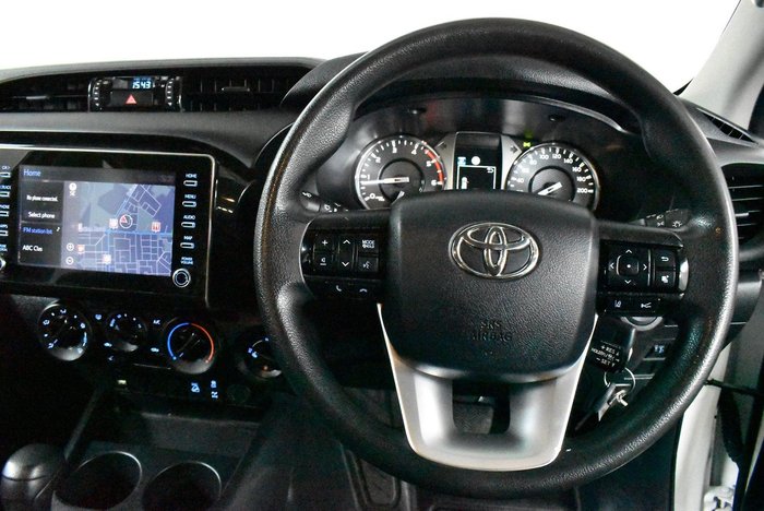 2021 Toyota Hilux SR