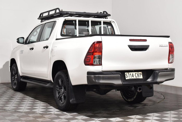 2021 Toyota Hilux SR