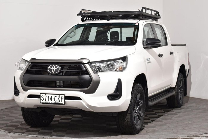 2021 Toyota Hilux SR