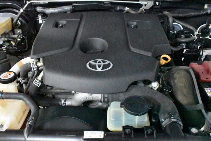 2021 Toyota Hilux SR