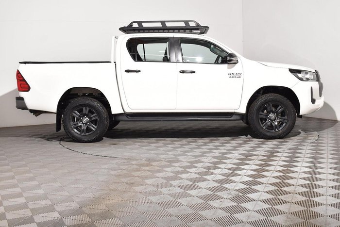 2021 Toyota Hilux SR