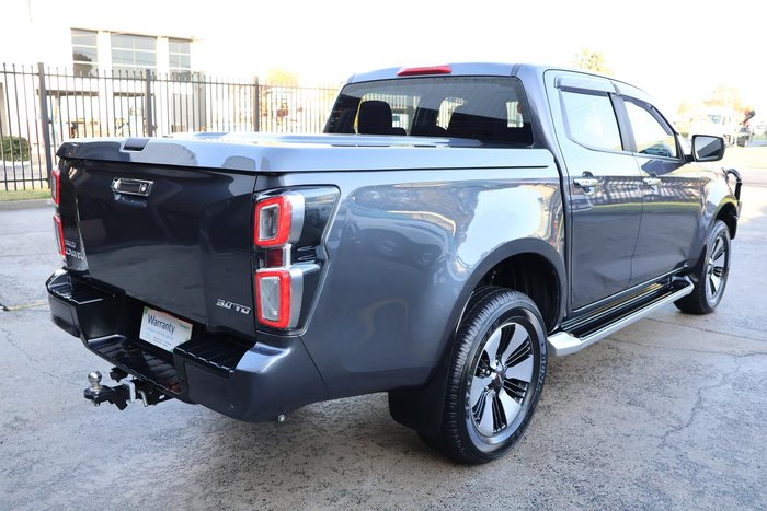 2021 Isuzu D-MAX 4