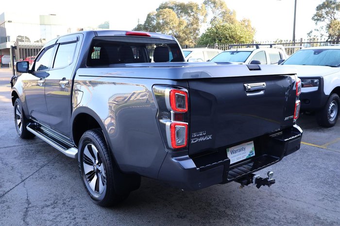 2021 Isuzu D-MAX 6