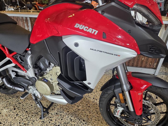 2023 Ducati Multistrada V4S