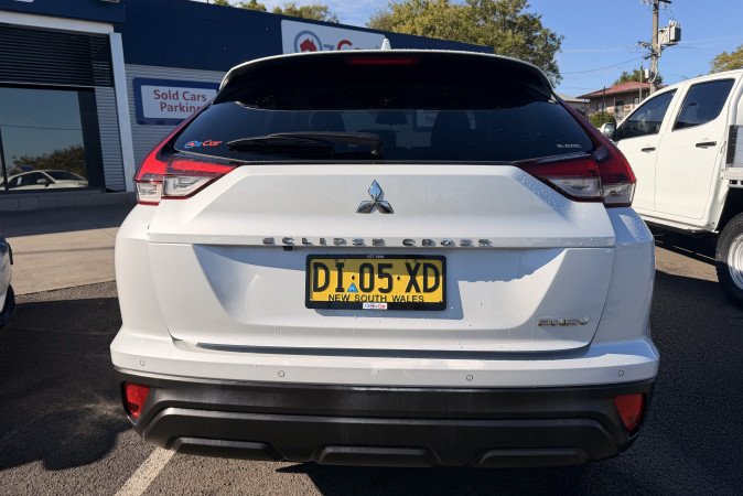 2024 MITSUBISHI ECLIPSE CROSS ES PHEV (AWD)