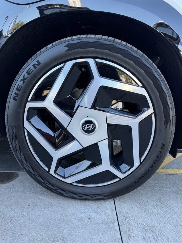 2026 Hyundai ELEXIO Elite