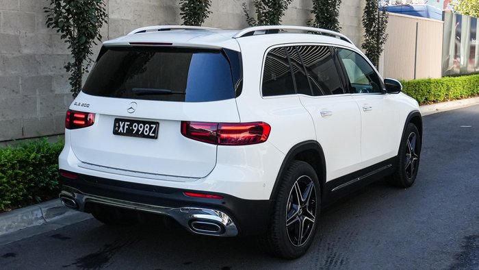 2025 Mercedes-Benz GLB-Class GLB200