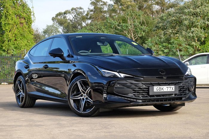 2025 MG MG7