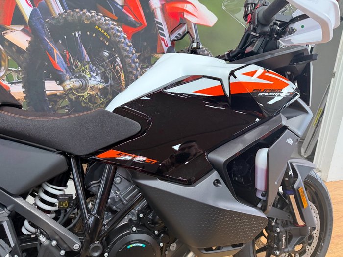 2026 Ktm 1390 SUPER ADVENTURE S Black