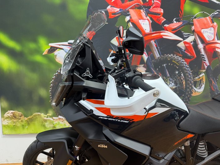 2026 Ktm 1390 SUPER ADVENTURE S Black