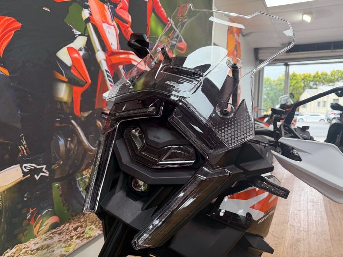 2026 Ktm 1390 SUPER ADVENTURE S Black