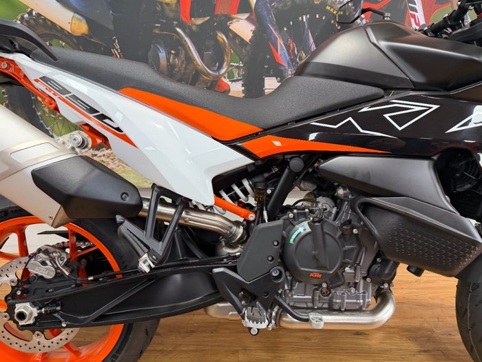 2024 Ktm 890 SM-T ORANGE