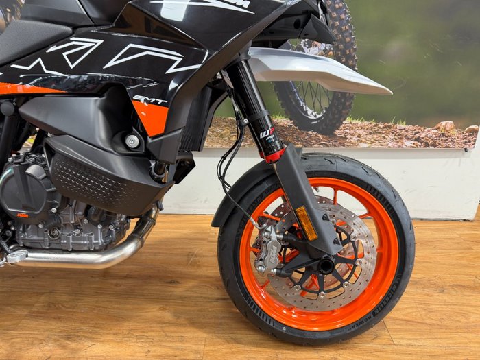 2024 Ktm 890 SM-T ORANGE